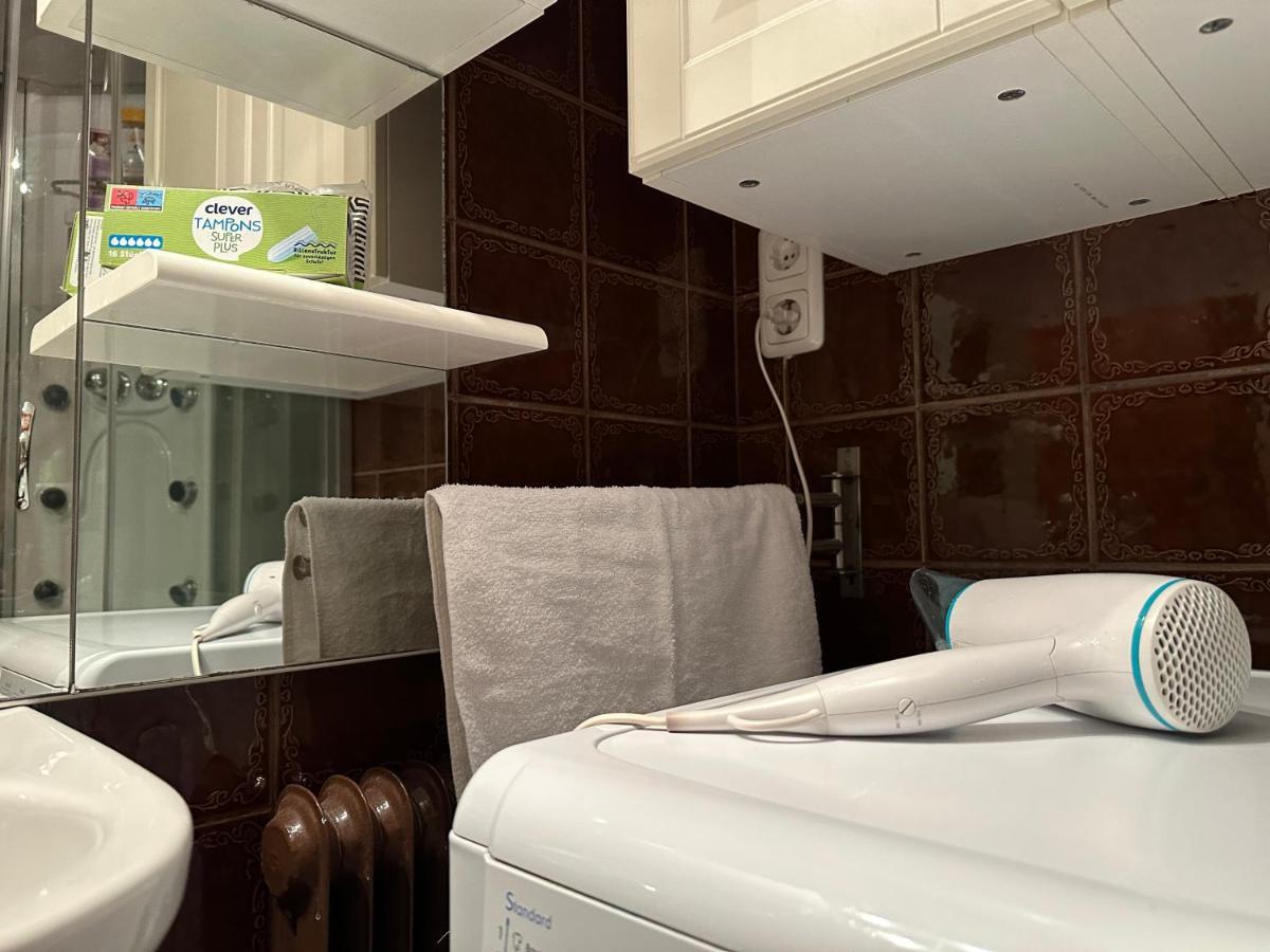 2 Rooms Flat With Balcony, Near Of Center ウィーン エクステリア 写真
