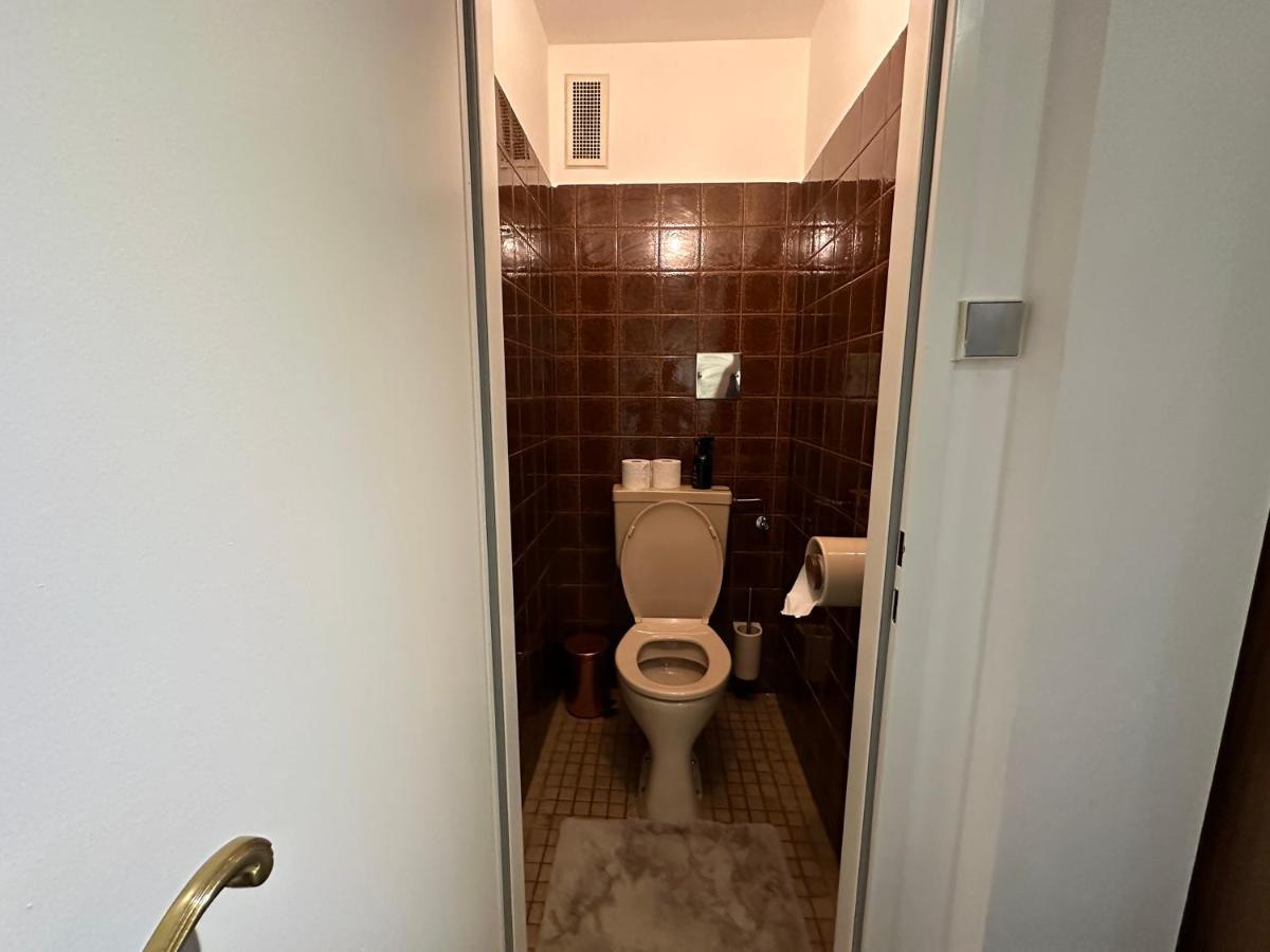 2 Rooms Flat With Balcony, Near Of Center ウィーン エクステリア 写真
